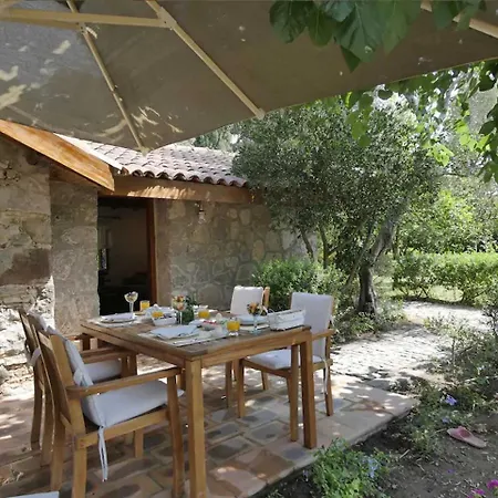 Eco Stone - Shared Pool In Bitez Sleeps 4 Feriehus Bodrum